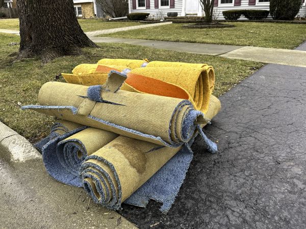 Carpet Haul Away Service in Yuma