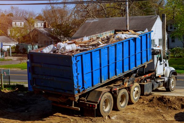 Junk Pickup Service in Yuma