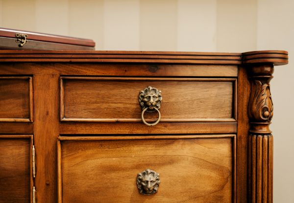 Dresser Disposal in Yuma